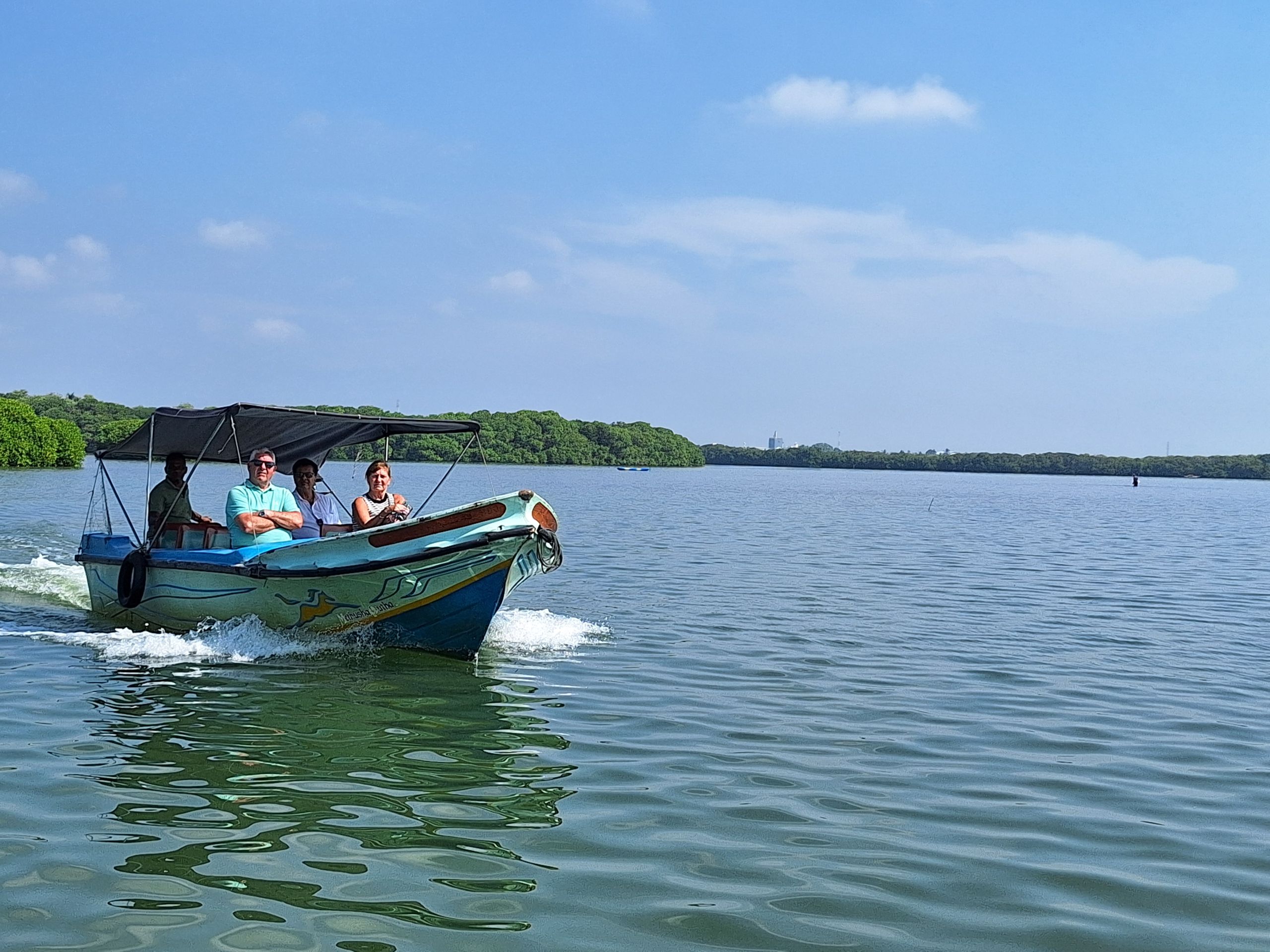 Negombo Boat Ride -Negombo Lagoon Boat Tours